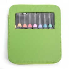 6.5mm-2.5mm LED Licht ABS Plastik Häkelnadel Grün PU Tasche 15.5cm lang, 1 Set ( 9 Stück/Set)