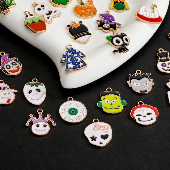 Metal Pendants