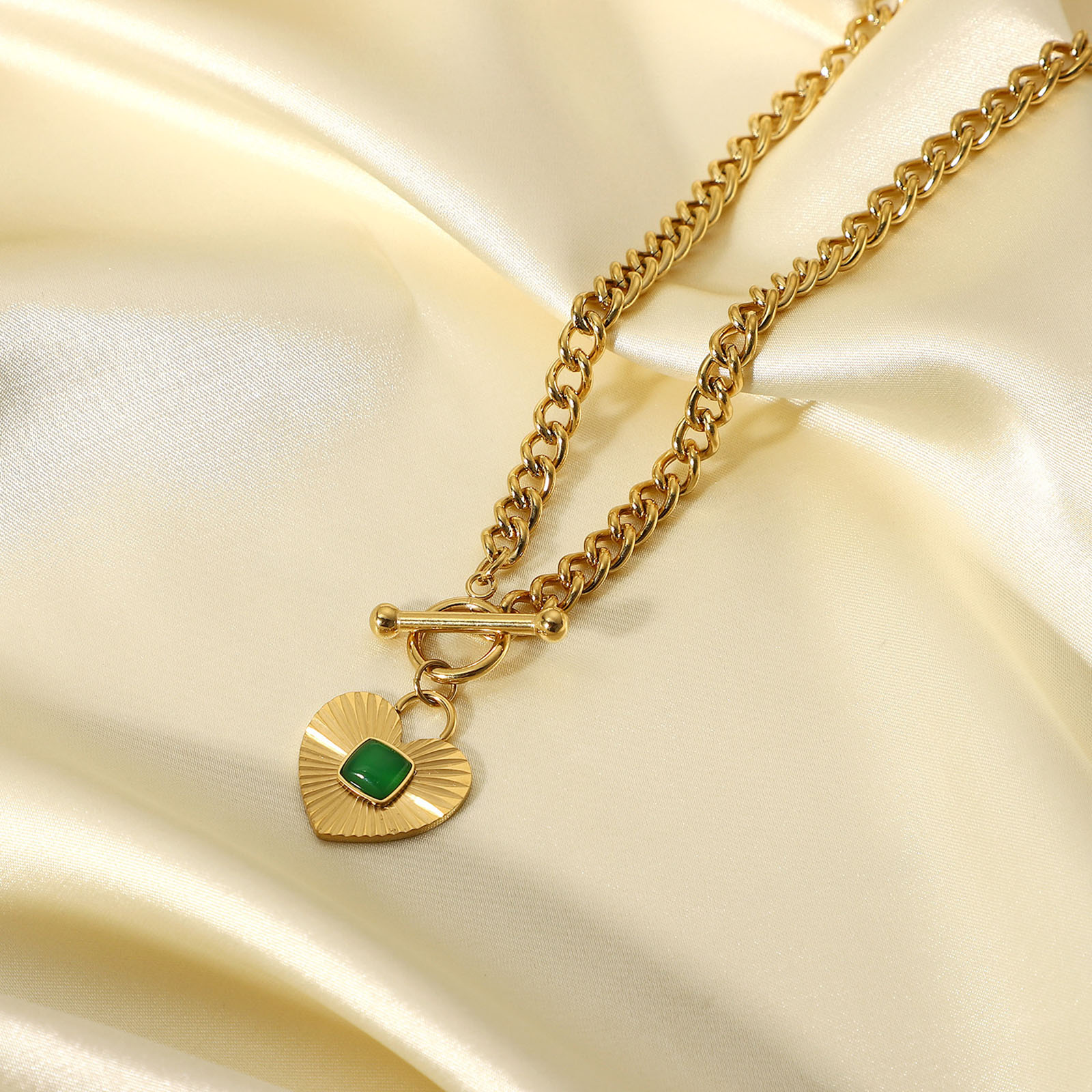 Collares