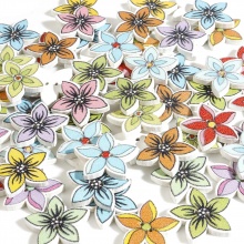 Madera Colección Flora Botones Scrapbooking Dos Agujeros Flor Al Azar 20mm x 18mm, 50 Unidades